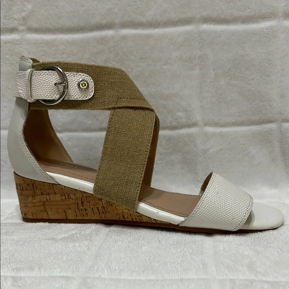 NYDJ Stylish White‎ and Tan Wedge Sandals